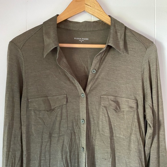 Eileen Fisher Silk and Cotton Blend Button Down Pocket Blouse - Picture 3 of 7